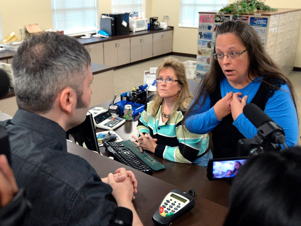 Kim Davis being Kim Davis