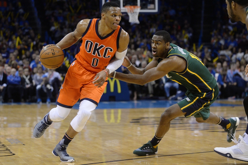 Russell Westbrook bounces the ball off Jazz defender, hits the buzzer beater (Video)