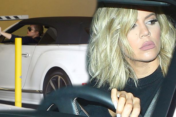 Khloe Kardashian arrives at the hospital