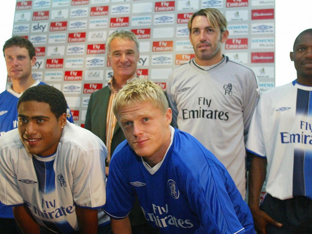 Claudio Rainieri stands with his newest players Glen Johnson, Damien Duff, Wayne Bridge, Marco Ambrosio, and Geremi in August 2003