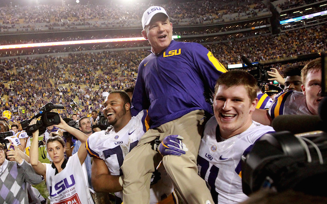 Les Miles says he has'no idea about his LSU future