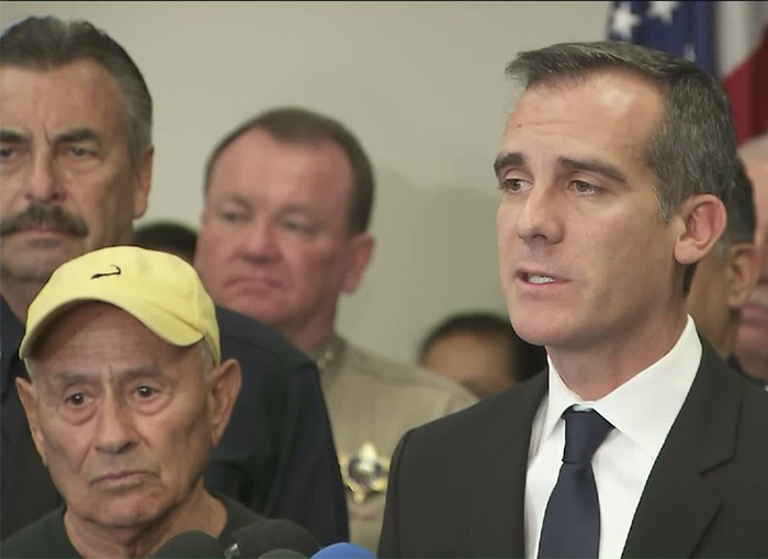 Mayor Eric Garcetti addresses a press conference Tuesday morning on the closure of all Los Angeles Unified School District campuses for the day because of an 'electronic threat&#039 received overnight. At Garcetti's right is LAUSD Superintenden