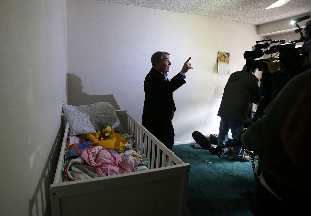 MSNBC's Kerry Sanders does a live broadcast from inside the home