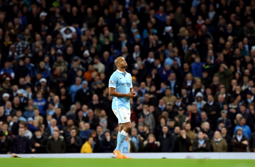 Manchester City captain Vincent Kompany faces another month on the sidelines due to a new calf injury