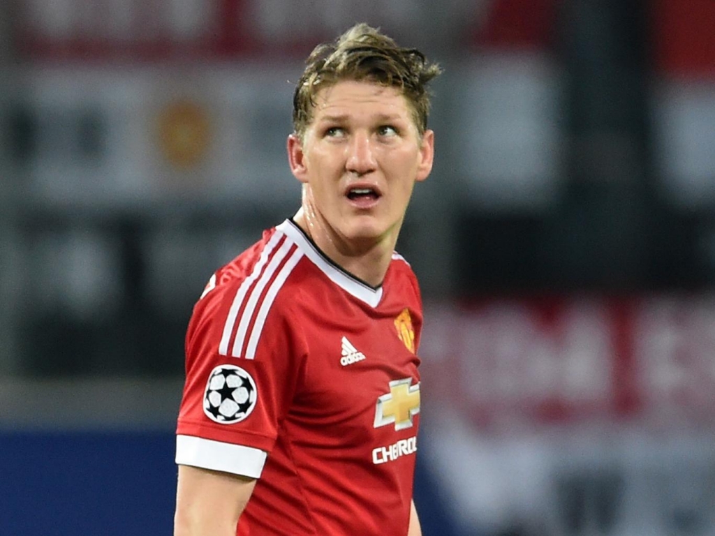 Football- Leicester City v Manchester United- Barclays Premier League- King Power Stadium- 28/11/15. Manchester United's Bastian Schweinsteiger celebrates scoring their first goal. Reuters  Eddie Keogh. Livepic