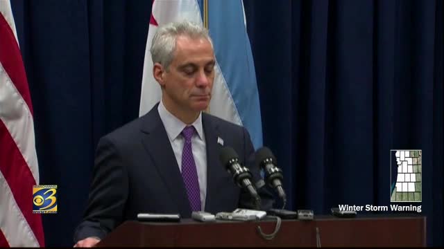 Mayor returning to Chicago after police shooting story image