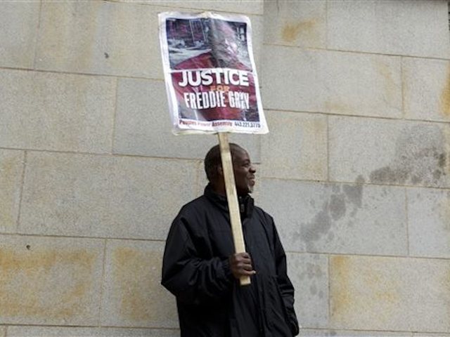 Freddie Gray deliberations reach third day in Baltimore