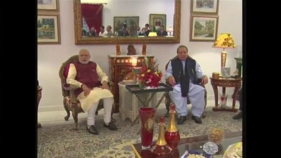 Modi's Surprise Pakistan Stopover Sparks Optimism on Peace Talks