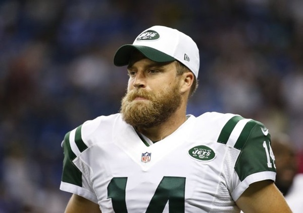 New York Jets Ryan Fitzpatrick Believes He Should be Starting Quarterback