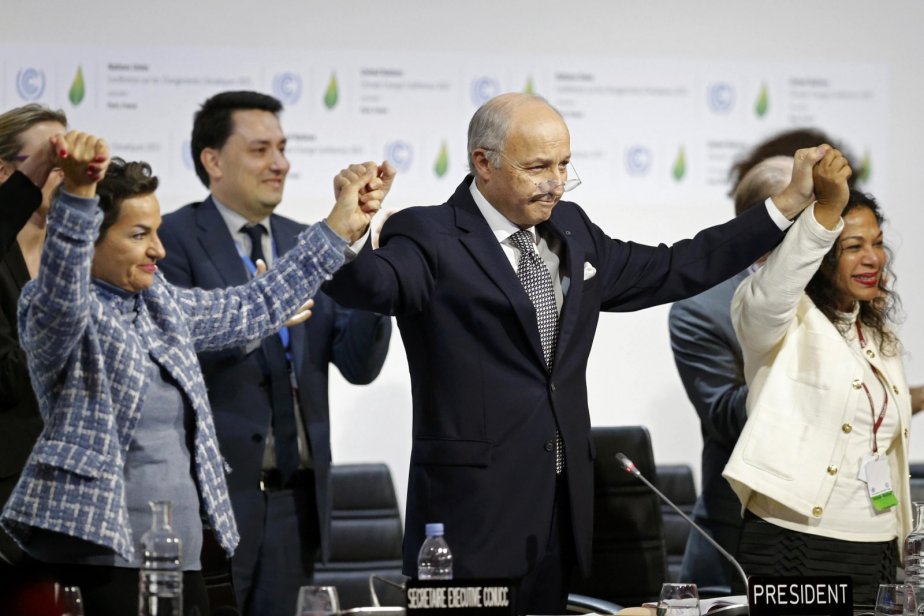 Global climate accord in Paris may be hours away