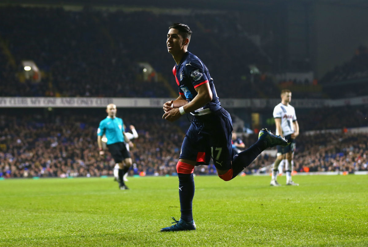 Newcastle United forward Ayoze Perez