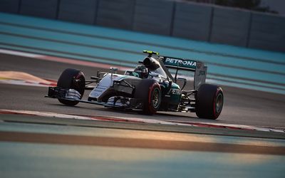 Mercedes AMG Petronas Formula One team's German driver Nico Rosberg races during the Abu Dhabi Formula One Grand Prix at the Yas Marina circuit on Sunday