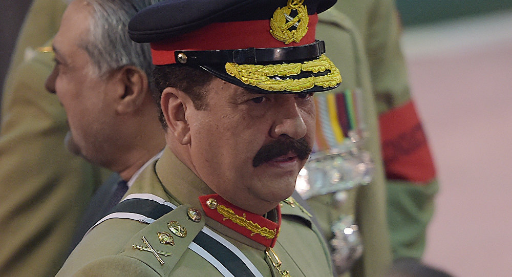 Pakistan's army chief Raheel Sharif arrives to attend a ceremony to mark the country's Independence Day in Islamabad