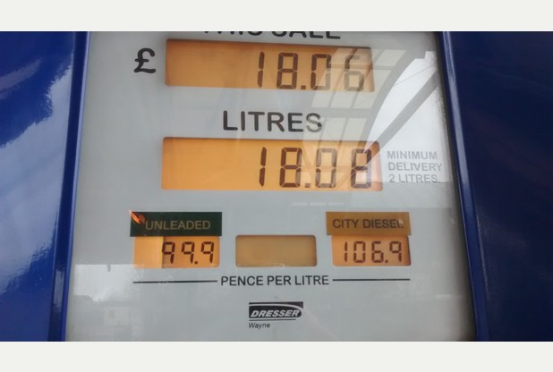 Petrol prices cut in run up to Christmas       	      	     VIEW