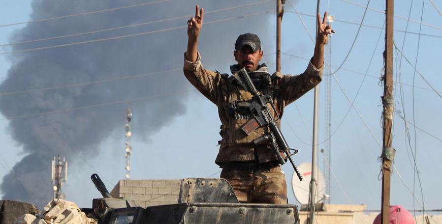 Iraqi troops advance in Ramadi, pockets of IS remains