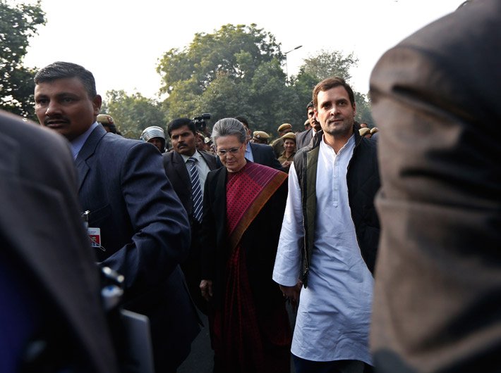 Sonia, Rahul get bail in Herald case