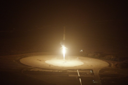 Watch SpaceX's Falcon 9 rocket return to Earth after launching satellites to space