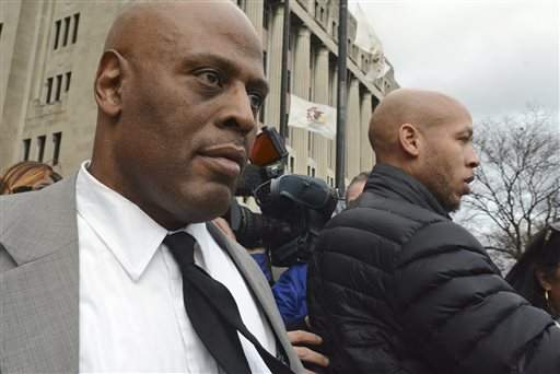 Chicago Cop Acquitted in Brutality Case