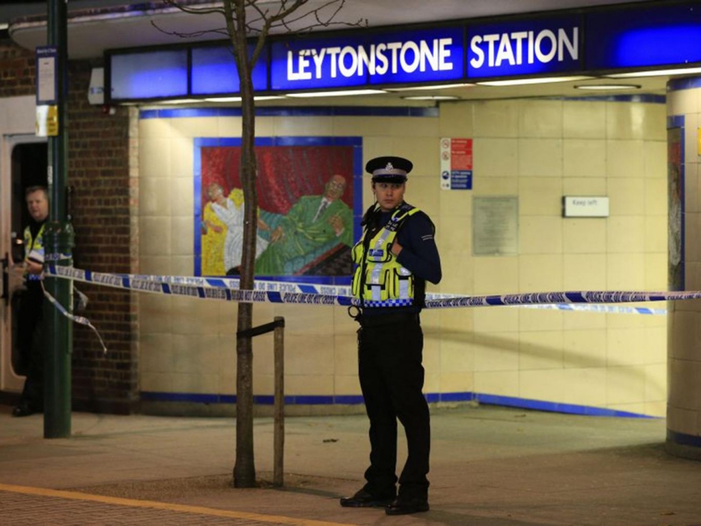 VIDEO: 'Terrorist' machete attack in Leytonstone Tube station