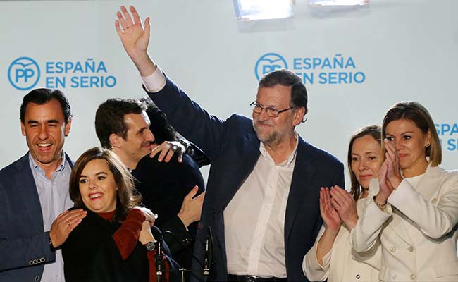 Spain's Left Wing Parties To Block Mariano Rajoy Led Government