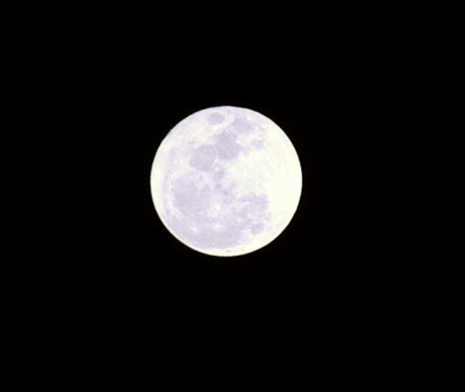 On the night of March 19 the moon dazzled the sky as the largest full moon in more than 18 years. A full moon is scheduled for Christmas morning for the first time since 1977