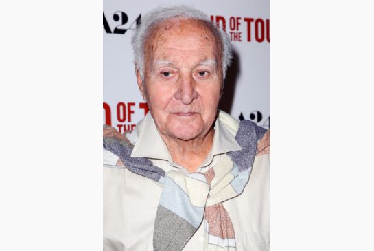 Actor Robert Loggia died at age 85 after a five-year battle with Alzheimer's disease