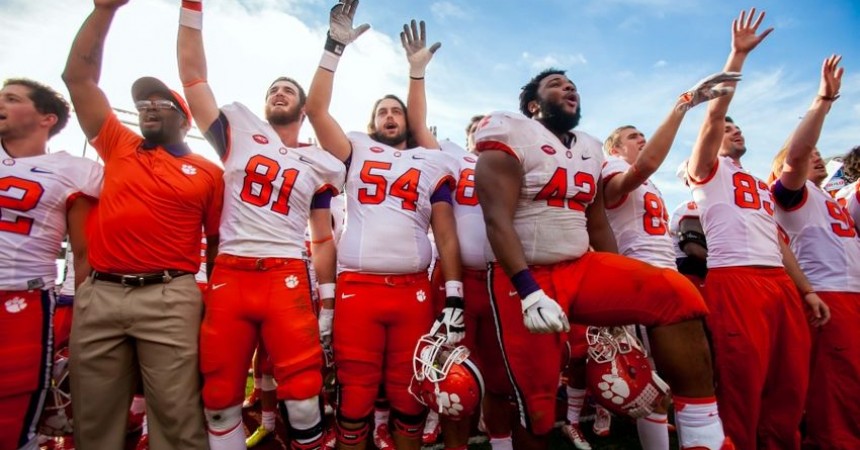 Clemson's Green ejected for targeting