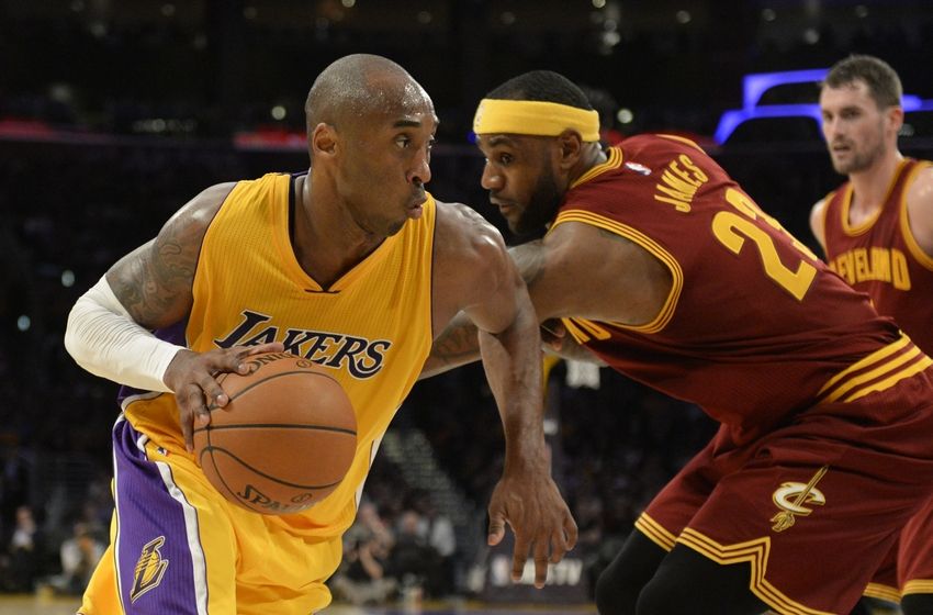 Lakers Le Bron James Shows Love Respect For Kobe Bryant