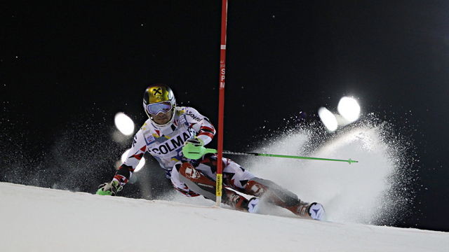 Kristoffersen holds big lead over Hirscher in 1st slalom run