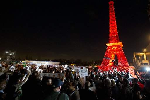 The Latest: New, shorter draft of climate accord released