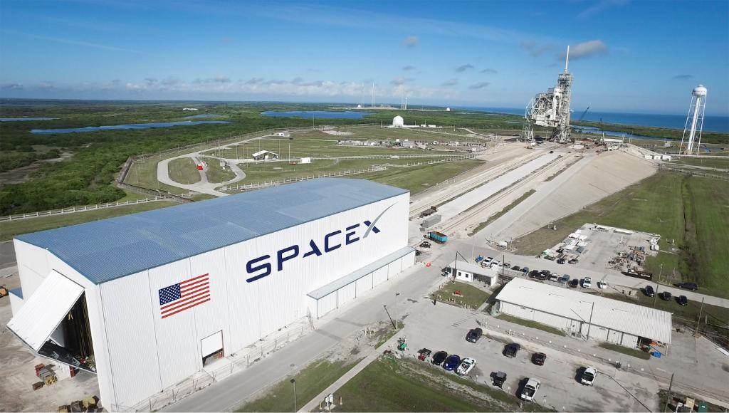 Launch Pad 39A at NASA's Kennedy Space Center underwent modifications by SpaceX to adapt it to the needs of the company's Falcon 9 and Falcon Heavy rockets