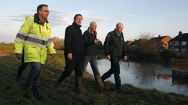 Storm Desmond: Body found in River Kent, Kendal