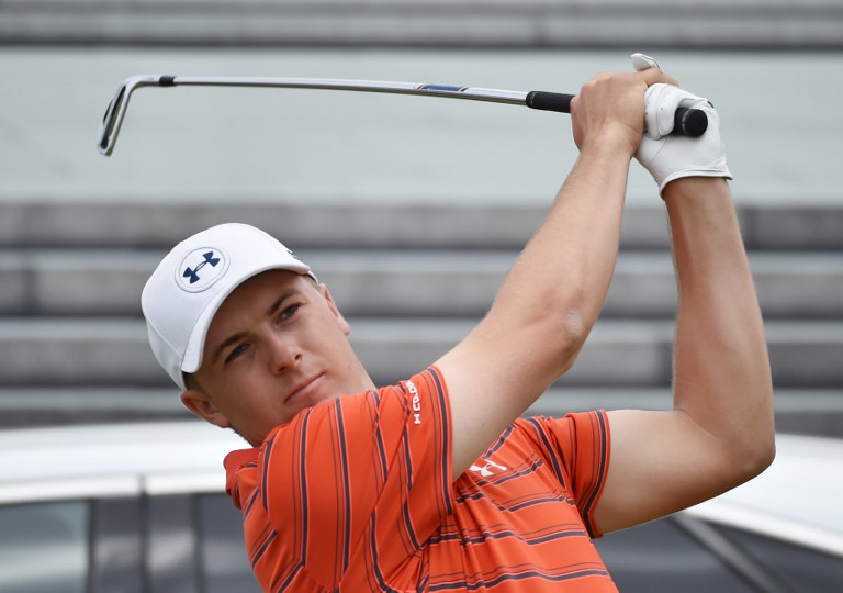 Spieth still hanging on in the Australian Open after disastrous start