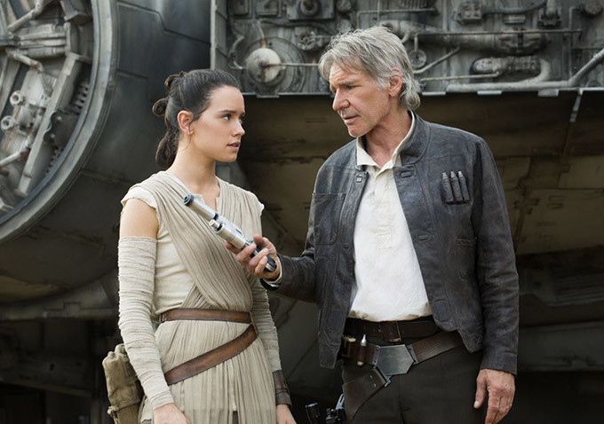 'Force Awakens' heading for $100 million Friday, $200 million-plus weekend