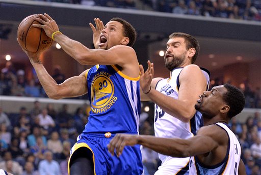 NBA MVP Stephen Curry shoots way to AP Male Athlete of Year