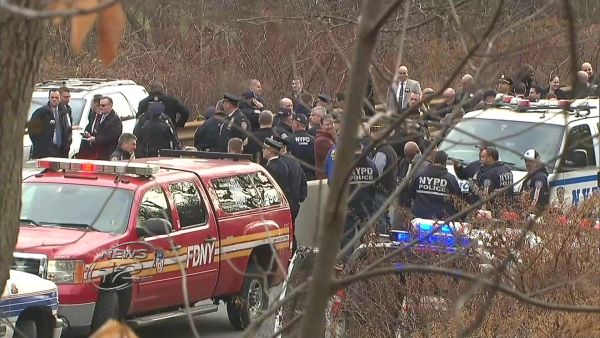 1 Dead, 1 In Custody After Police Chase, Crash In Yonkers