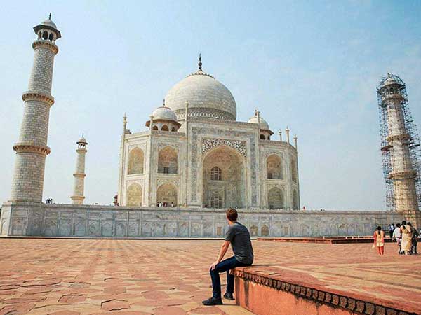 No evidence that Taj Mahal was a Hindu temple: Government to Lok Sabha