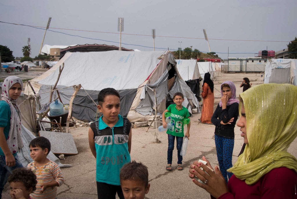 US, aid group oppose Texas efforts to block Syrian refugees