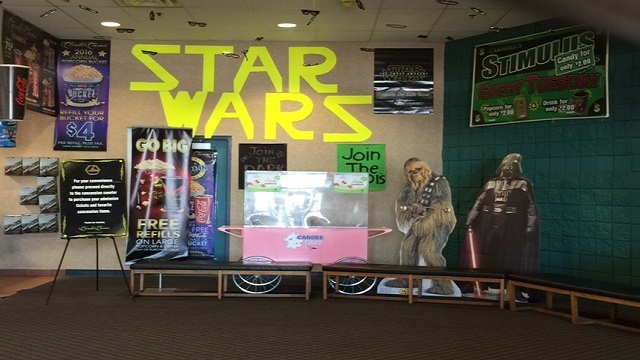 The Carmike Monument Mall Theater prepares for opening night