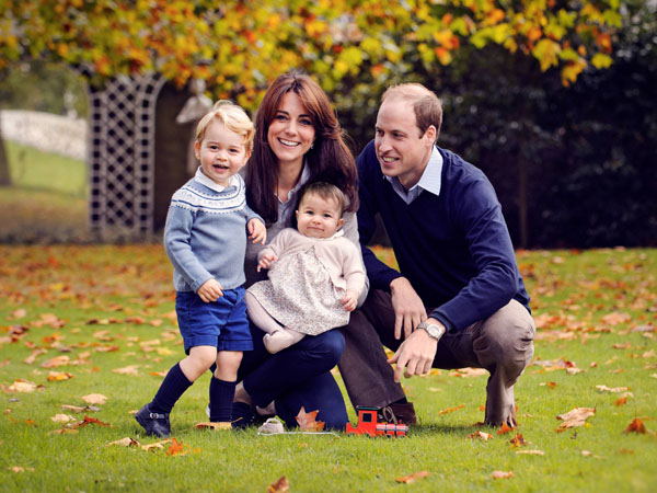 The Duke and Duchess of Cambridge release a new family