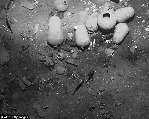 San Jose galleon shipwreck with £1 billion treasure found off Colombia, says