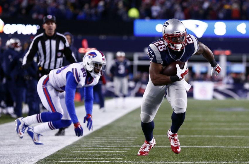 James White Breaks Out For The New England Patriots