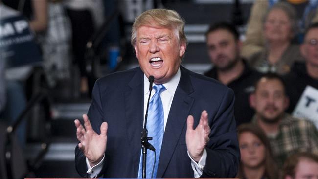 Donald Trump speaks with New Jersey Gov. Chris Christie during a break at the the CNBC Republican Presidential Debate in Boulder Colo. on Aug. 28 2015