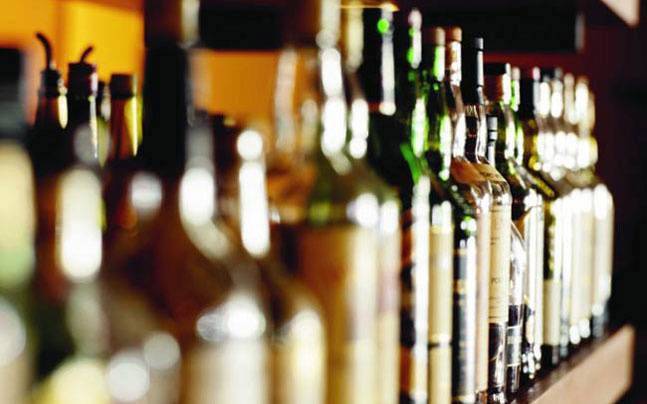 SC upholds Kerala liquor policy Bars to operate only in 5-star hotels