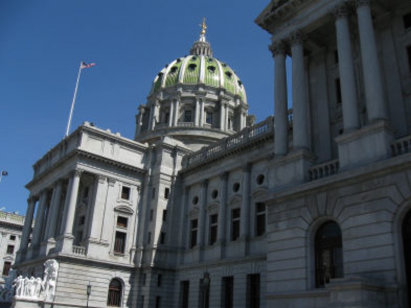 State Budget Deal Crumbles In Saturday Vote Lawmakers Warn of Layoffs