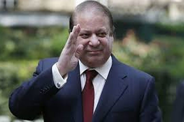 WEB DESK Prime Minister Nawaz Sharif is expected to visit Karachi on Monday to reduce the tussle between federal and Sindh governments