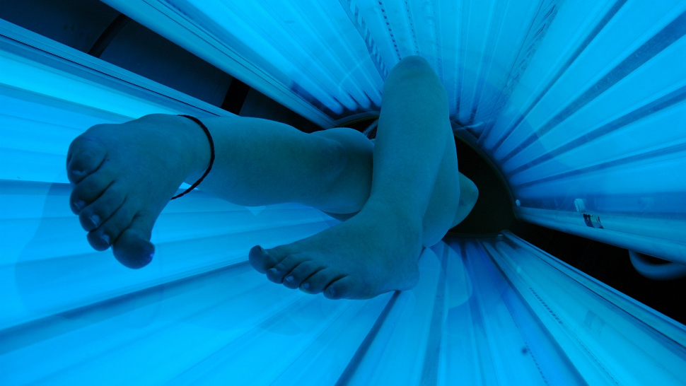 Proposed FDA Guidelines Remind Us How Terrible Tanning Booths Are to Our Health