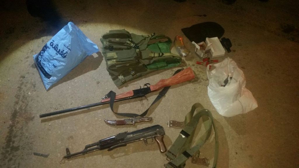 Weapons seized by IDF troops in overnight raids