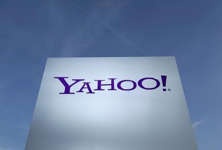 US-YAHOO-MANAGEMENTCHANGES:Shareholder names former Yahoo executives among potential Mayer replacements