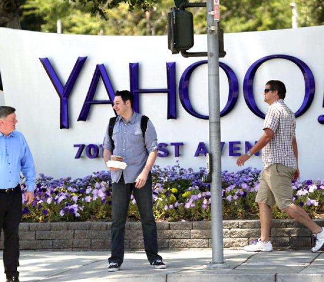 Yahoo scraps original Alibaba spin off plan, now eyes breaking off rest of assets